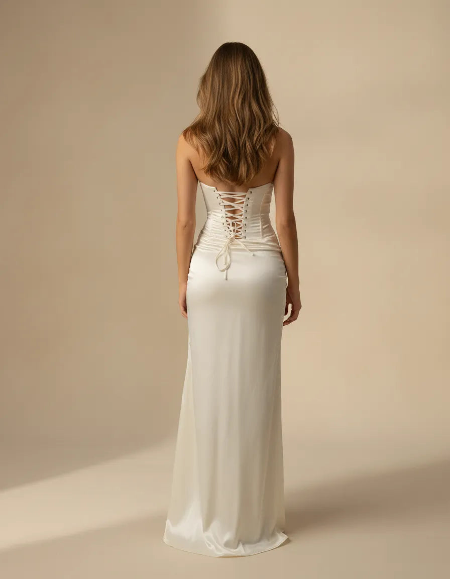 Emily – La Robe Corset